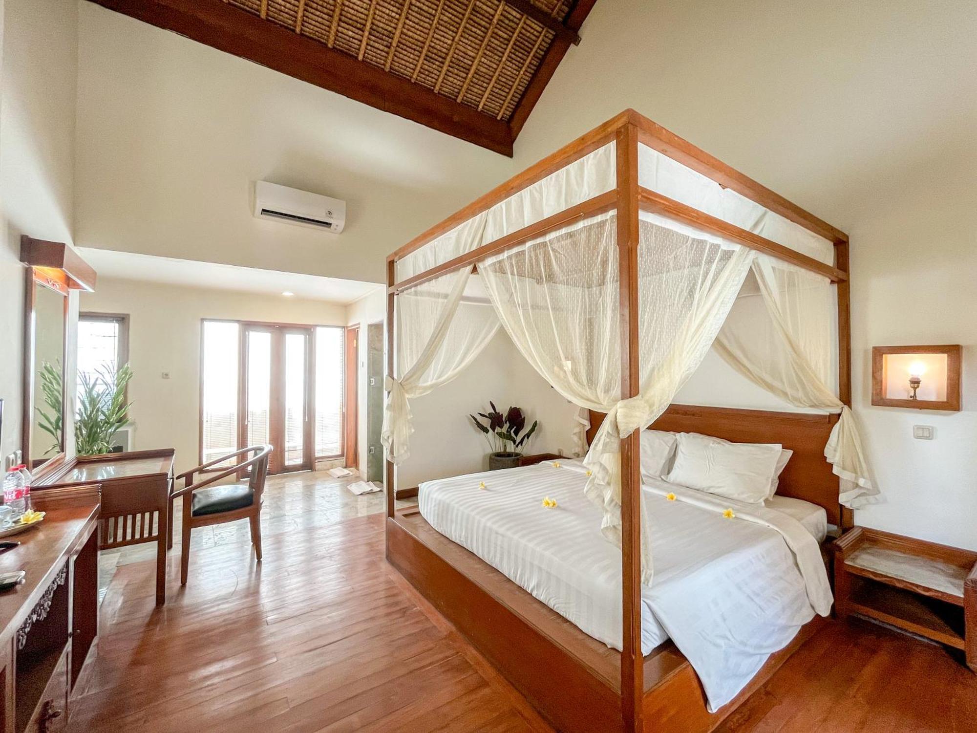 The Lagoon Bali Pool Hotel And Suites Legian Exteriör bild