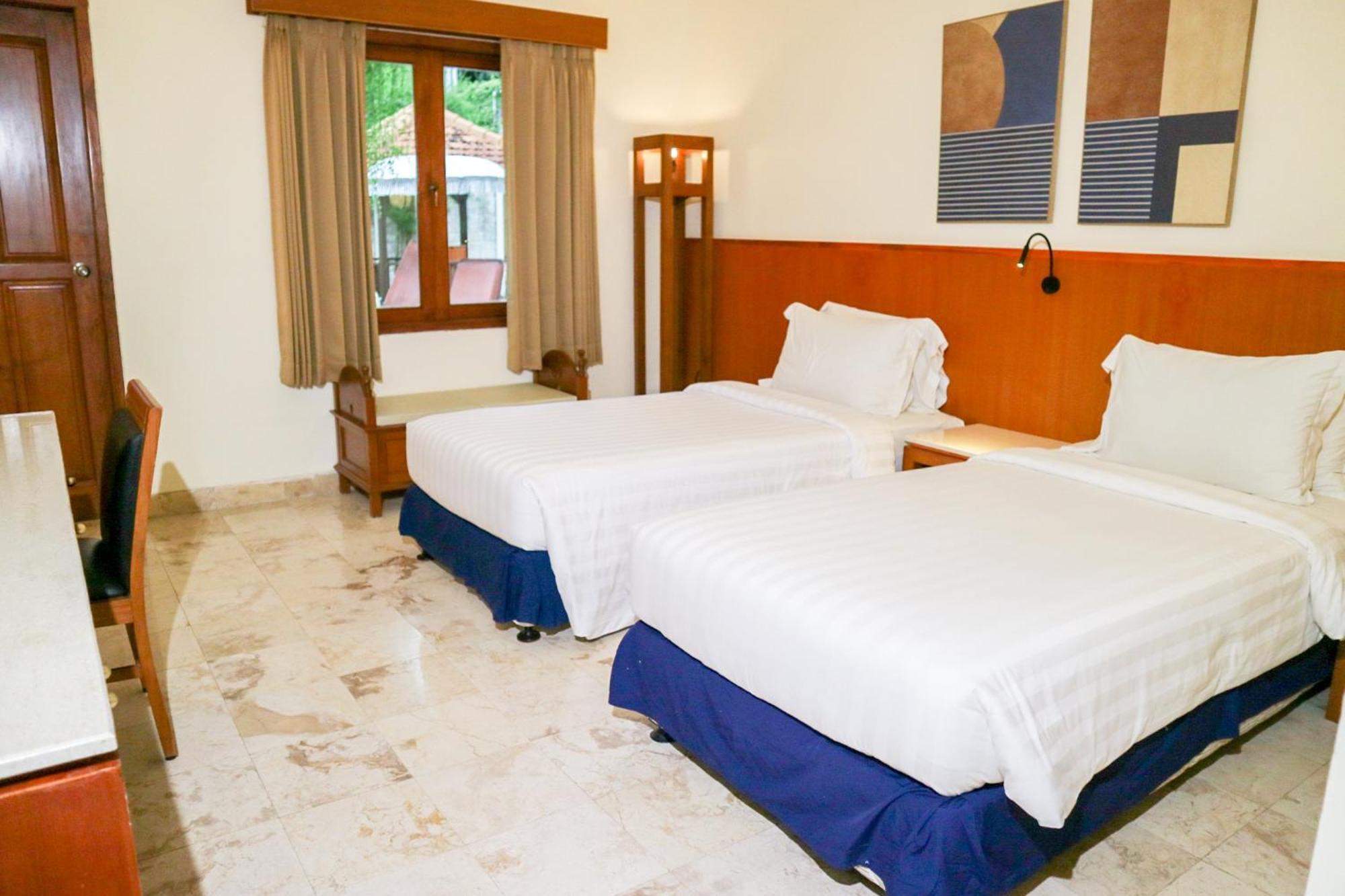The Lagoon Bali Pool Hotel And Suites Legian Exteriör bild