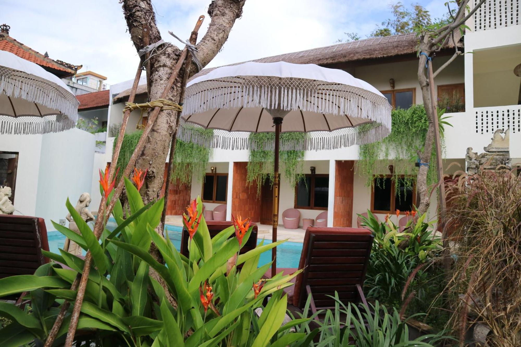 The Lagoon Bali Pool Hotel And Suites Legian Exteriör bild