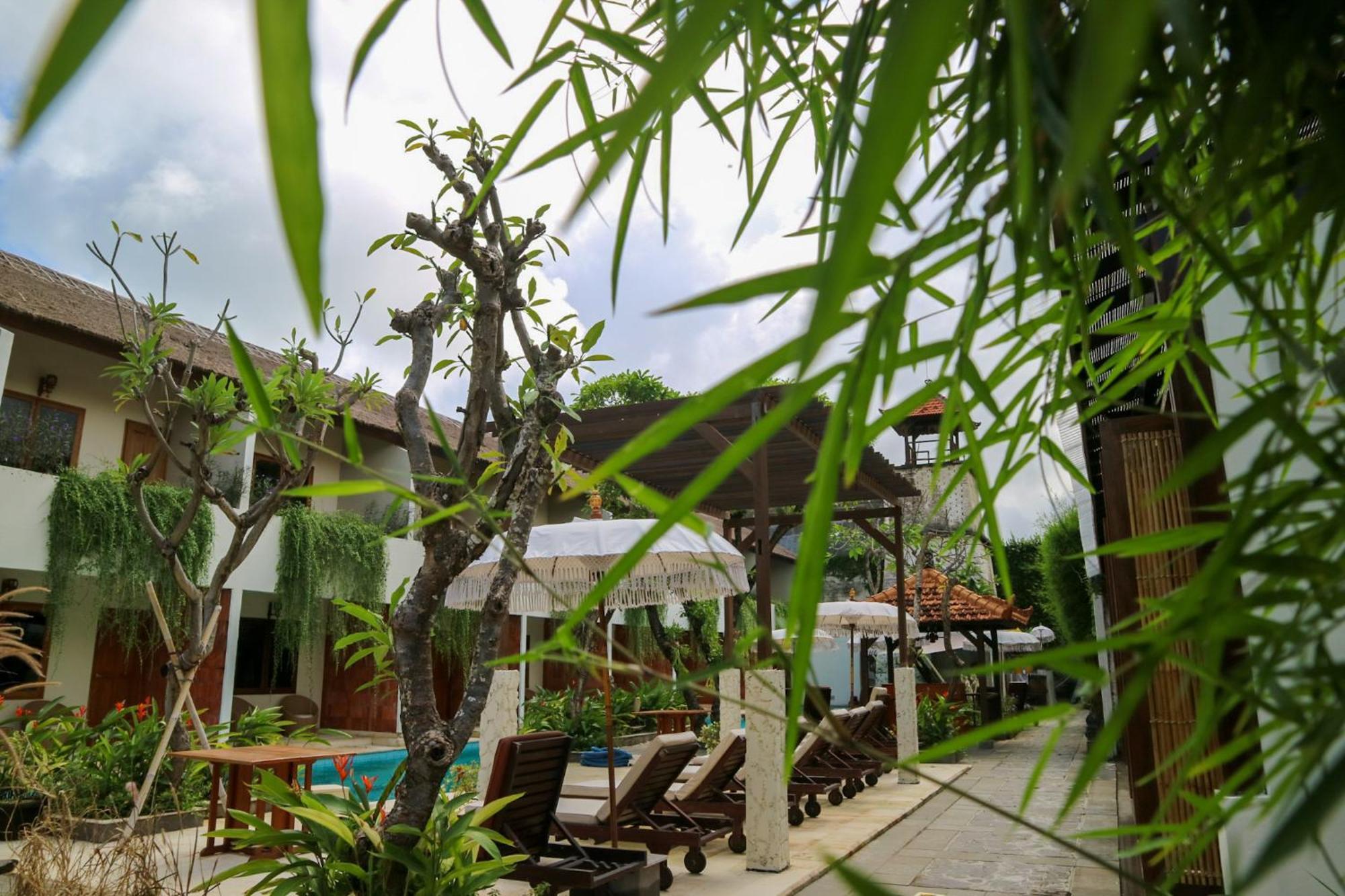 The Lagoon Bali Pool Hotel And Suites Legian Exteriör bild