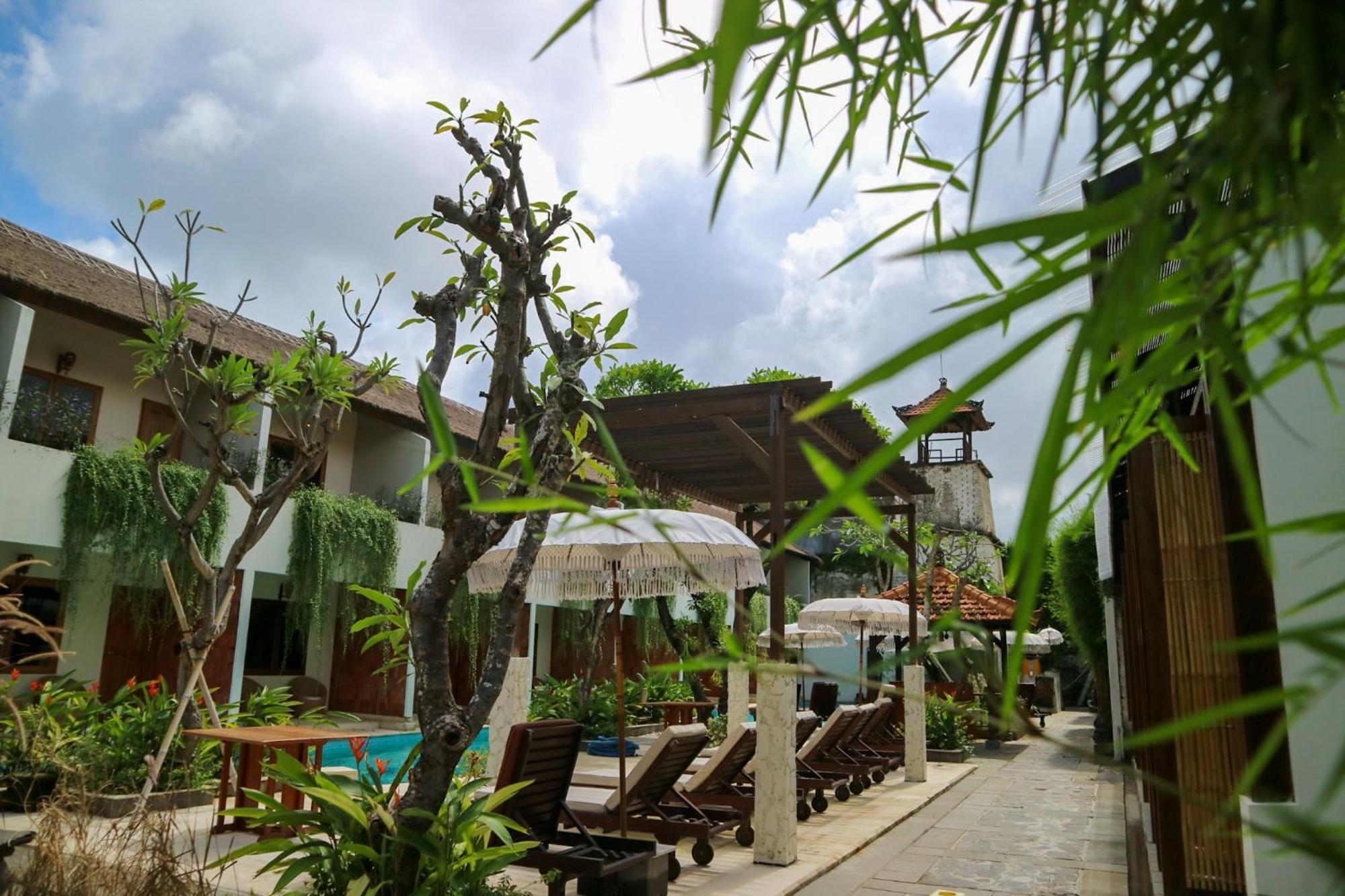 The Lagoon Bali Pool Hotel And Suites Legian Exteriör bild